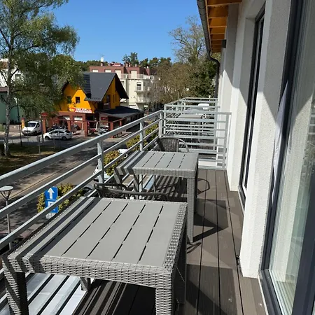 Goscinne - Port * Międzywodzie